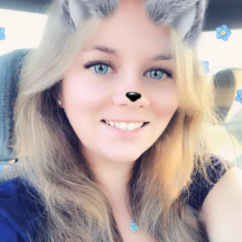 Meet your Posher, Shelly